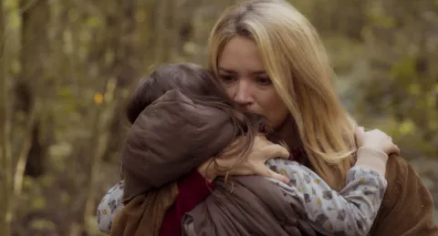 Двойной обман Мадлен Коллинз — кадр 11
