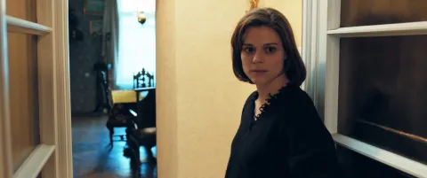 Блондинка — кадр 12