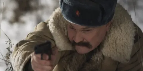 Тот, кто прошел сквозь огонь — кадр 9