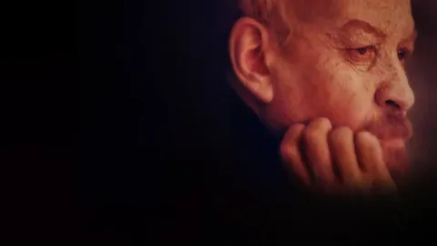 Телец — кадр 3
