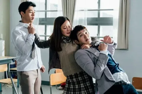 Фильм 893606 — кадр 2