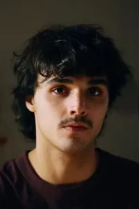 Энцо Оливер