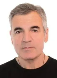 Иван Ахади