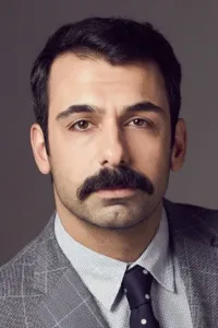 Хаки Бичиджи