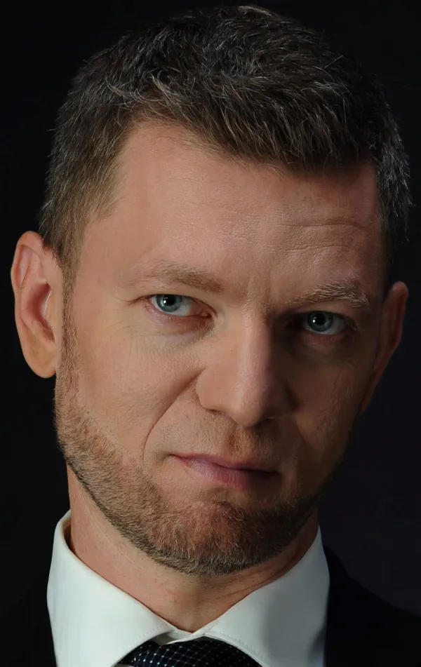 Олег Вебер