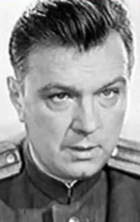 Дмитрий Дубов