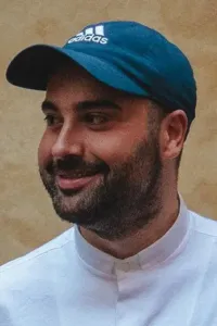 Милад Аваз